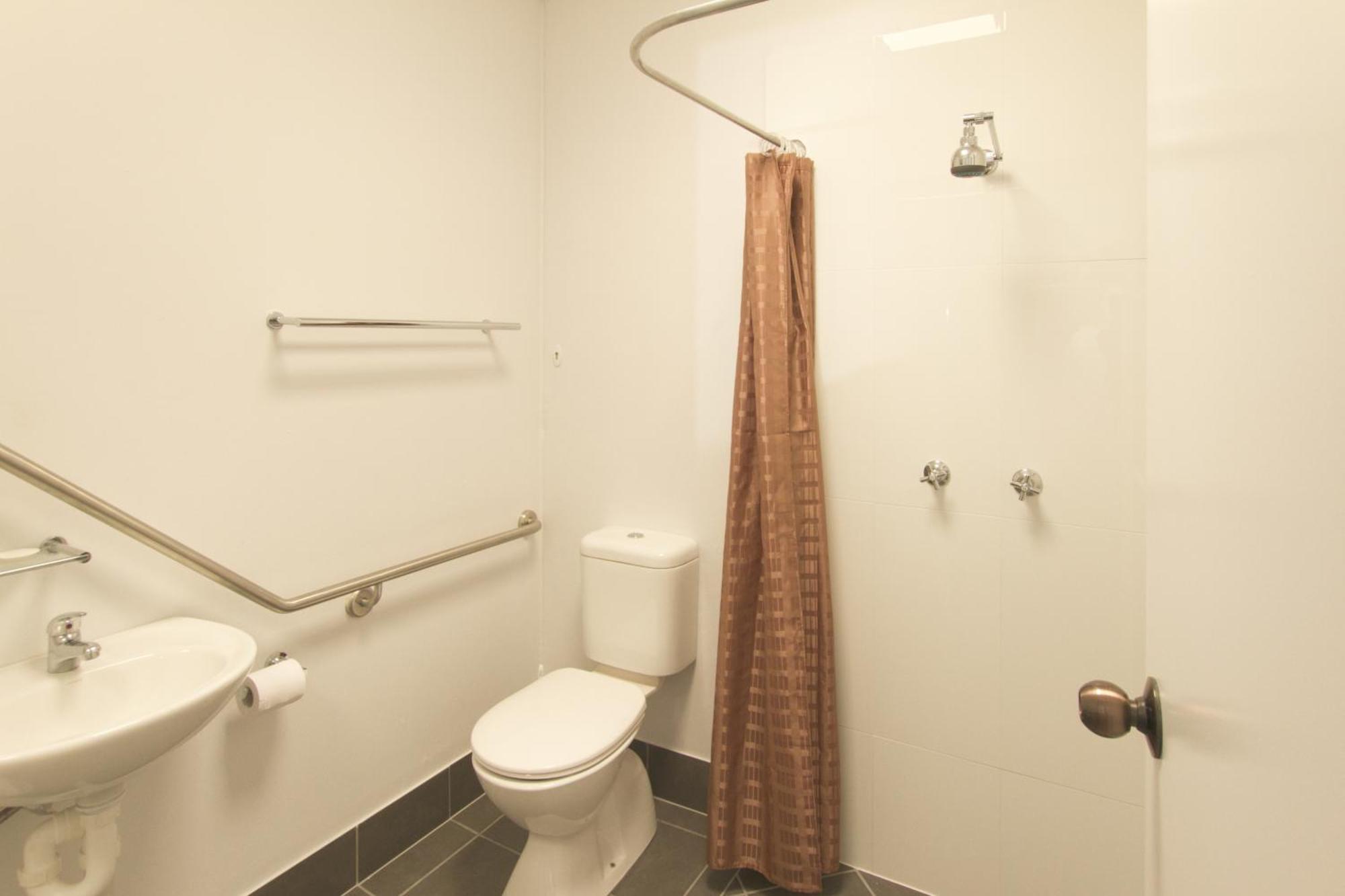 Glenmore Palms Motel Rockhampton Room photo