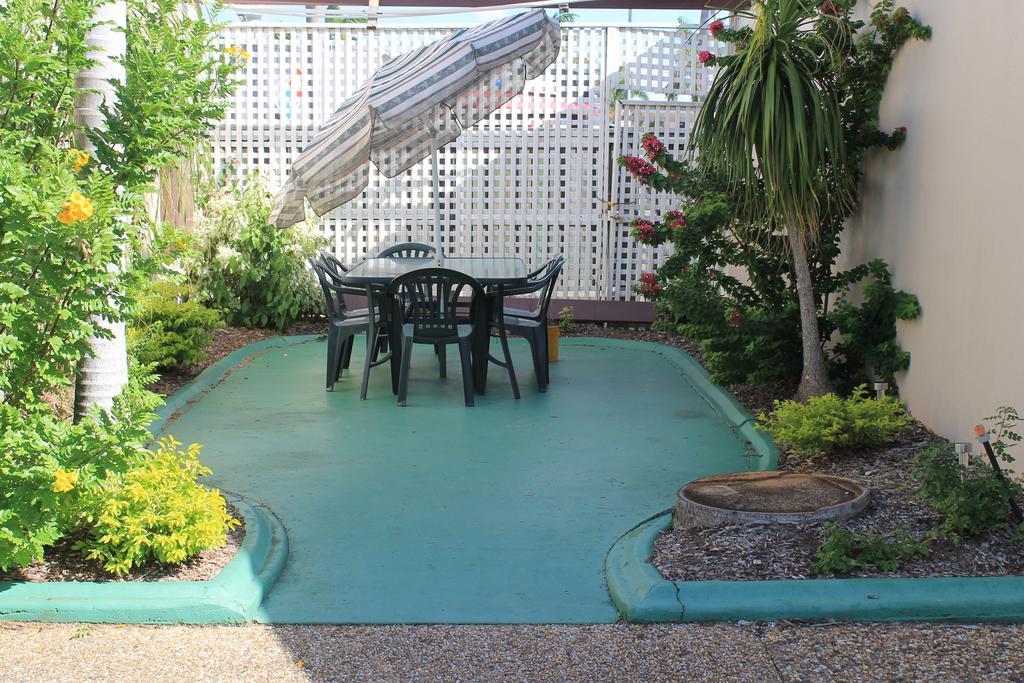 Glenmore Palms Motel Rockhampton Exterior photo